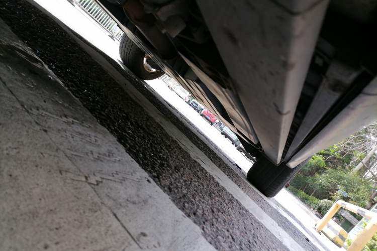 Used Land Rover Range Velar 2018 P250 S Chassis Front Left