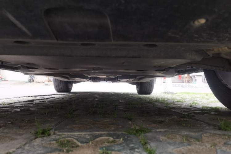Used Land Rover Range Velar 2018 P300 S Chassis Front