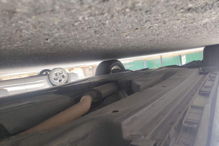Used Land Rover Range Velar 2018 P300 S Chassis Front Right
