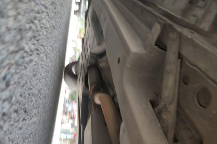 Used Land Rover Range Velar 2018 P300 R-DYNAMIC S Chassis Front Right
