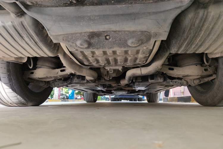 Used Land Rover Range Velar 2018 P380 R-DYNAMIC SE Chassis Rear