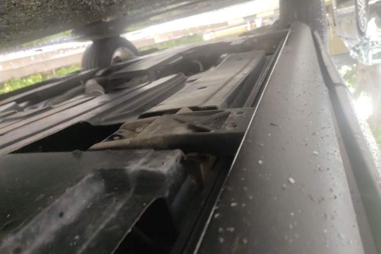 Used Land Rover Range Velar 2018 P250 S Chassis Rear Left