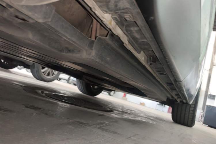 Used Land Rover Range Velar 2018 P250 S Chassis Rear Right