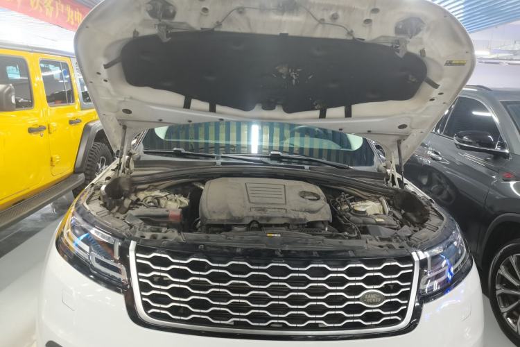 Used Land Rover Range Velar 2018 P300 S Engine Bay