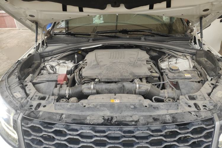 Used Land Rover Range Velar 2018 P380 R-DYNAMIC S Engine Bay