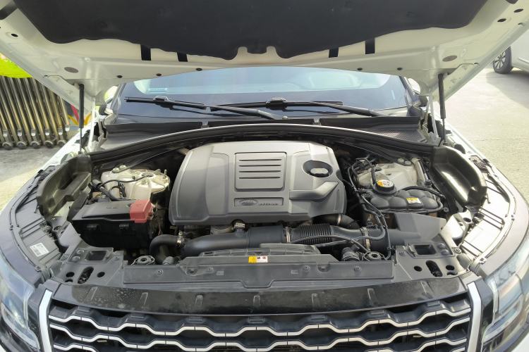 Used Land Rover Range Velar 2018 P250 S Engine Bay