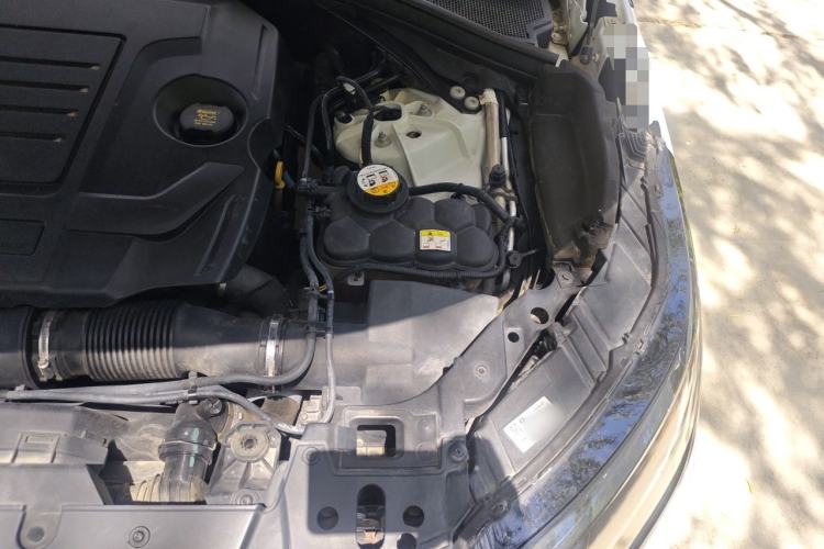 Used Land Rover Range Velar 2018 P250 S Engine Bay Left