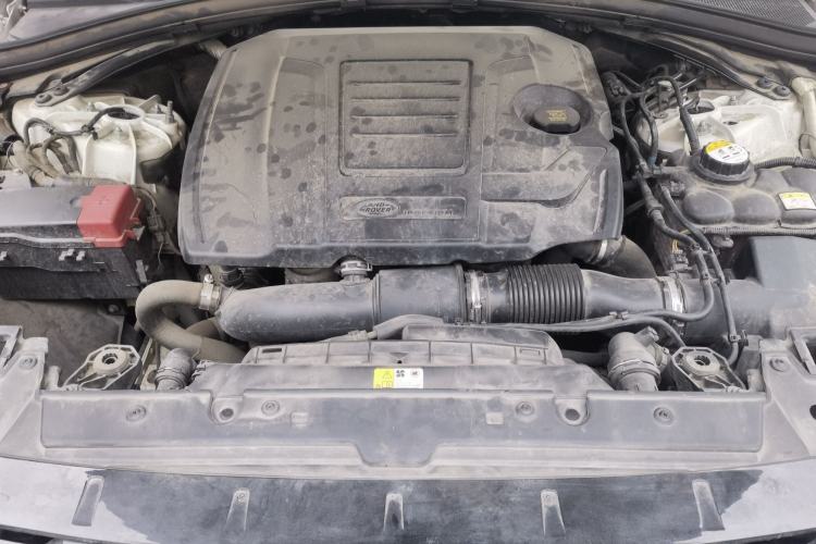 Used Land Rover Range Velar 2018 P300 S Engine Bay