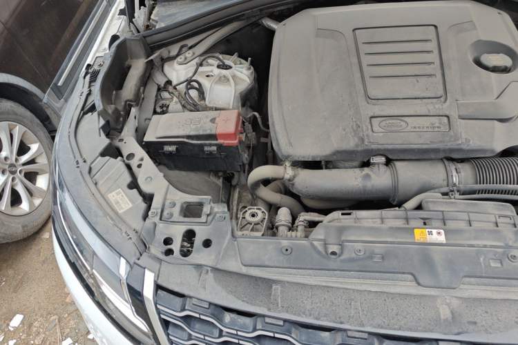 Used Land Rover Range Velar 2018 P250 S Engine Bay Right