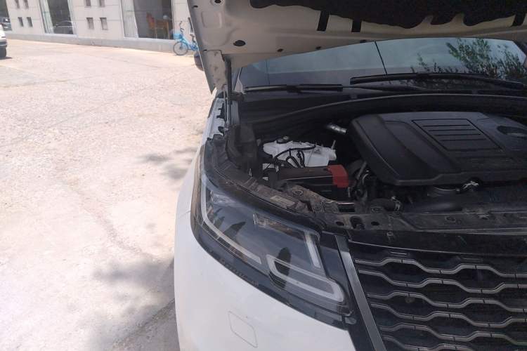 Used Land Rover Range Velar 2018 P250 S Engine Bay Right