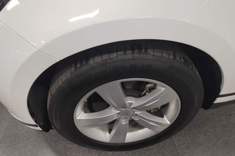 Used Land Rover Range Velar 2018 P380 S Exterior 4