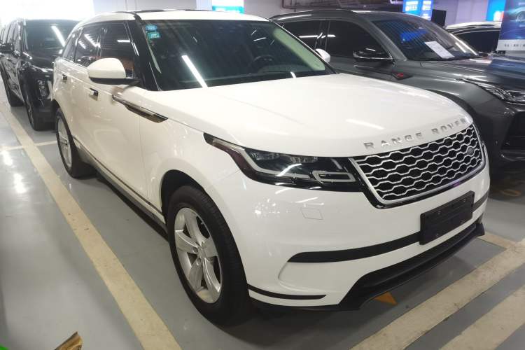 Used Land Rover Range Velar 2018 P300 S Front Right 45 Deg