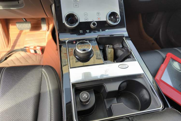 Used Land Rover Range Velar 2018 P250 S Gear Lever