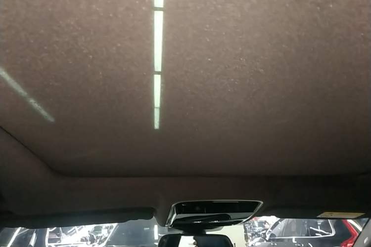 Used Land Rover Range Velar 2018 P380 R-DYNAMIC SE Headliner