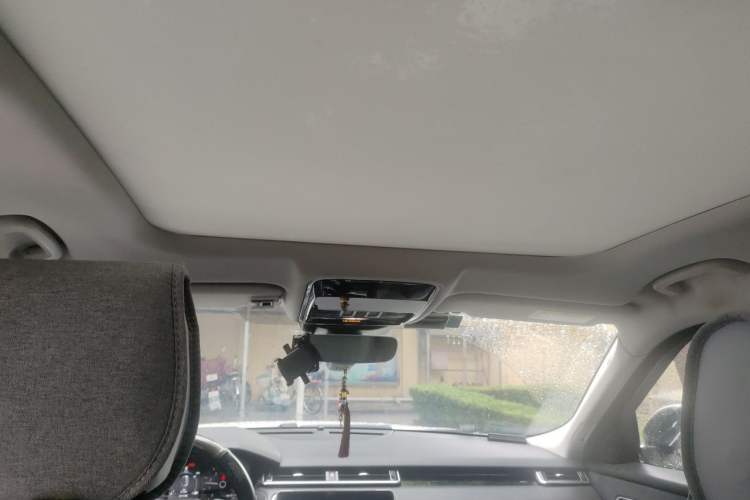 Used Land Rover Range Velar 2018 P250 S Headliner