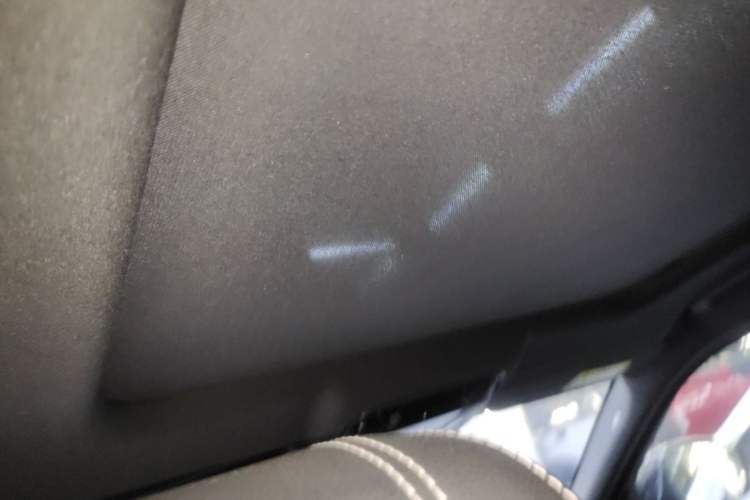 Used Land Rover Range Velar 2018 P380 R-DYNAMIC SE Headliner