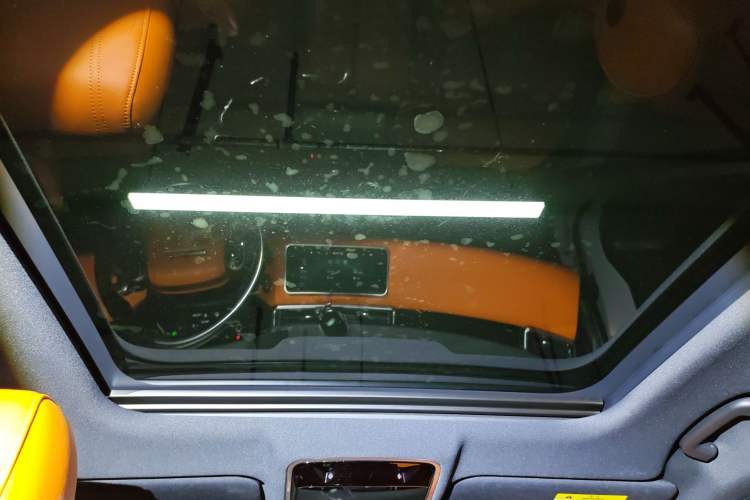Used Land Rover Range Velar 2018 P250 S Headliner
