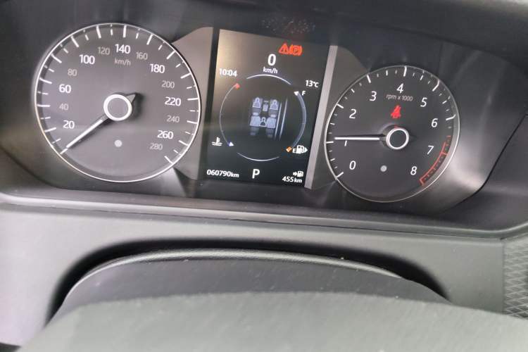 Used Land Rover Range Velar 2018 P300 S Instrument Cluster