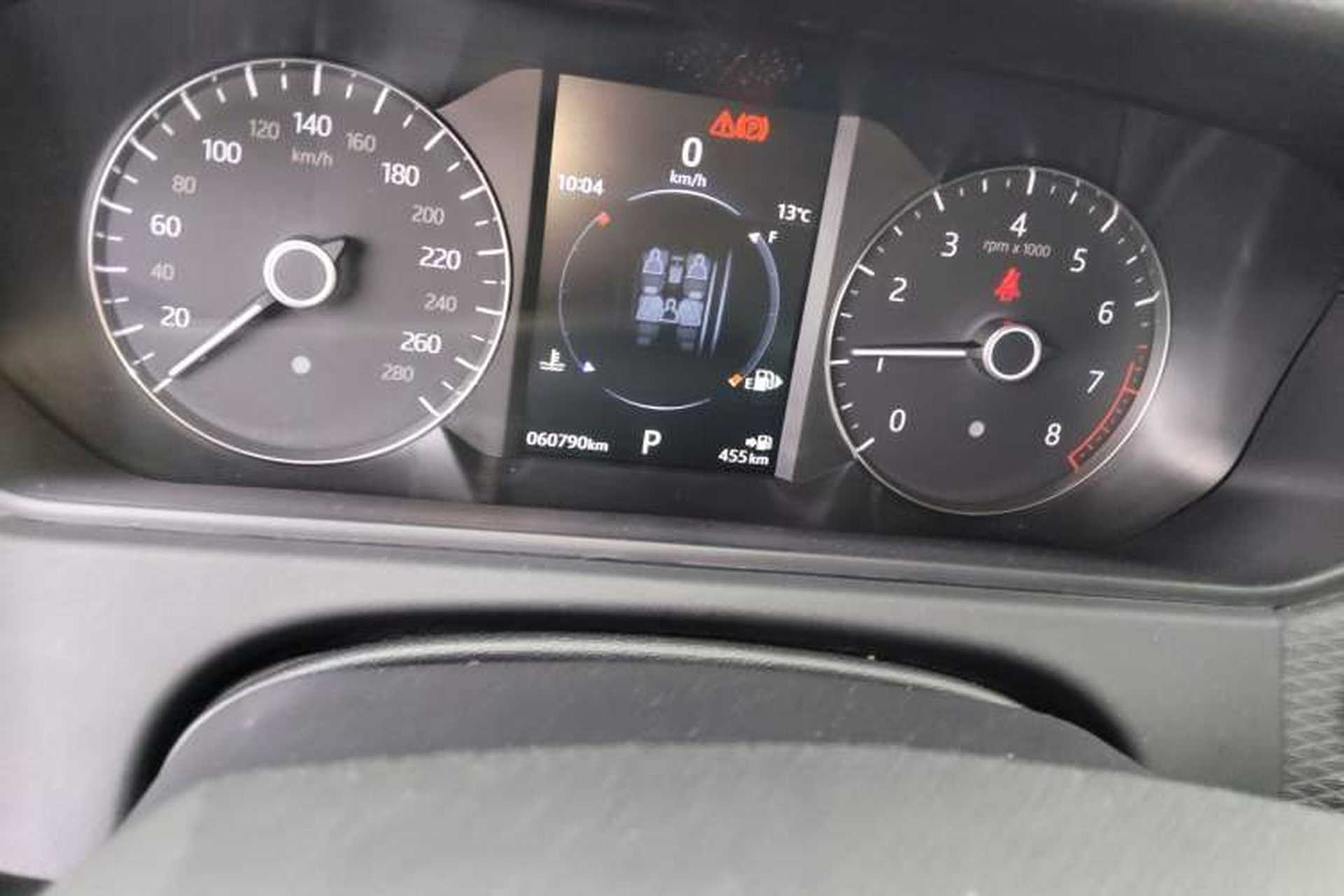 Used Land Rover Range Velar 2018 P300 S Instrument Cluster