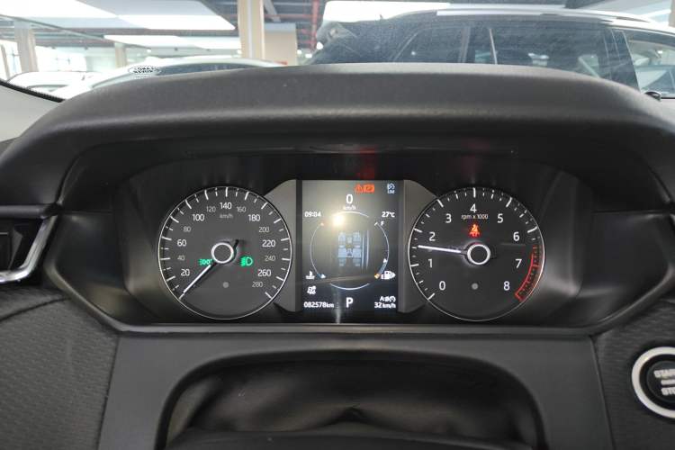 Used Land Rover Range Velar 2018 P250 S Instrument Cluster