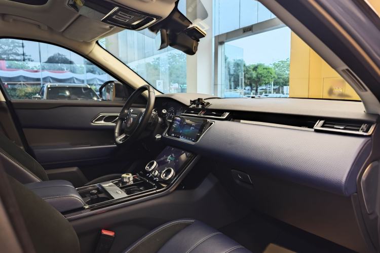 Used Land Rover Range Velar 2018 P250 S Interior 1