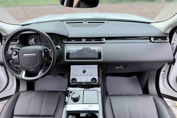 Used Land Rover Range Velar 2018 P300 S Interior 1
