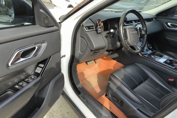 Used Land Rover Range Velar 2018 P250 S Interior 3