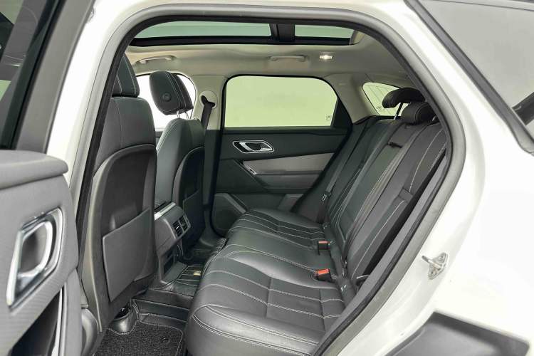 Used Land Rover Range Velar 2018 P250 S Interior 5