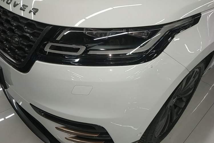 Used Land Rover Range Velar 2018 P380 R-DYNAMIC SE Left Front Headlight