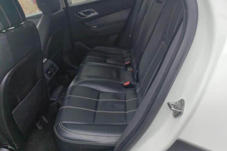 Used Land Rover Range Velar 2018 P250 S Left Rear Seat