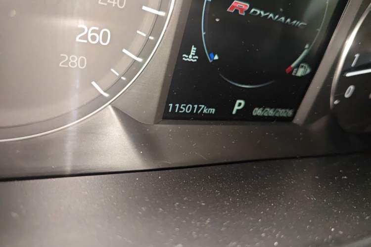 Used Land Rover Range Velar 2018 P250 S Odometer Close Up