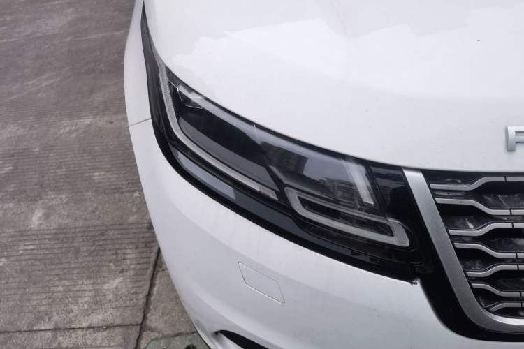 Used Land Rover Range Velar 2018 P300 S Right Front Headlight