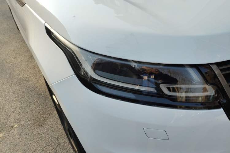 Used Land Rover Range Velar 2018 P250 S Right Front Headlight