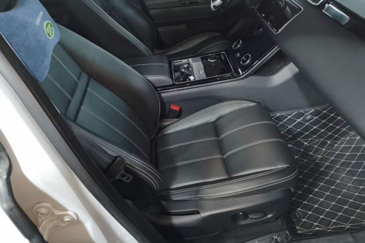Used Land Rover Range Velar 2018 P380 S Right Front Seat