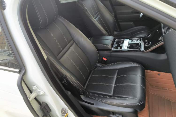 Used Land Rover Range Velar 2018 P250 S Right Front Seat