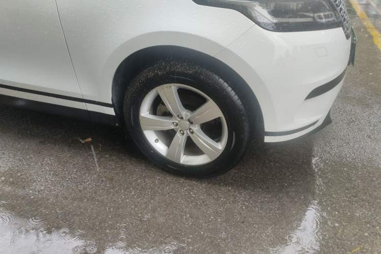 Used Land Rover Range Velar 2018 P250 S Right Front Wheel Hub