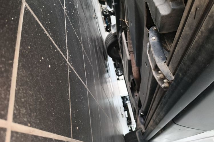 Used Land Rover Range Velar 2018 P250 S Right Side Sill