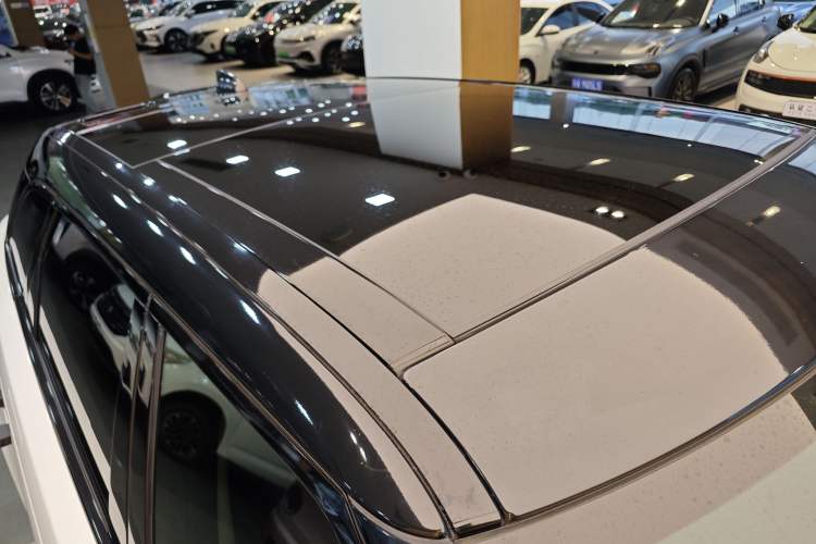Used Land Rover Range Velar 2018 P250 S Roof