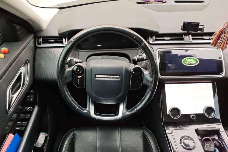 Used Land Rover Range Velar 2018 P250 S Steering Wheel