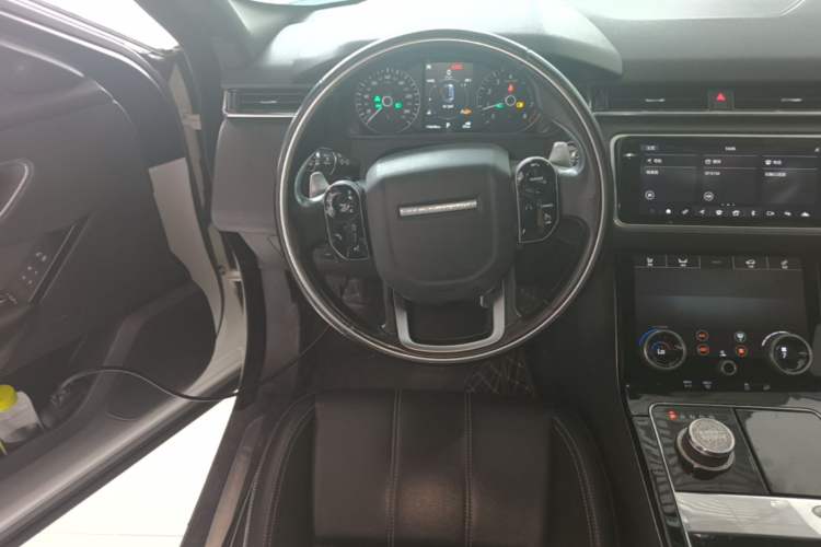 Used Land Rover Range Velar 2018 P300 R-DYNAMIC S Steering Wheel