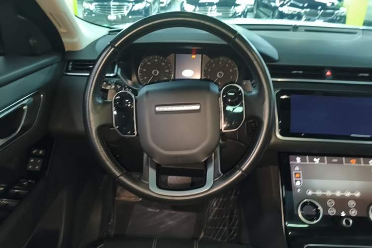 Used Land Rover Range Velar 2018 P380 S Steering Wheel