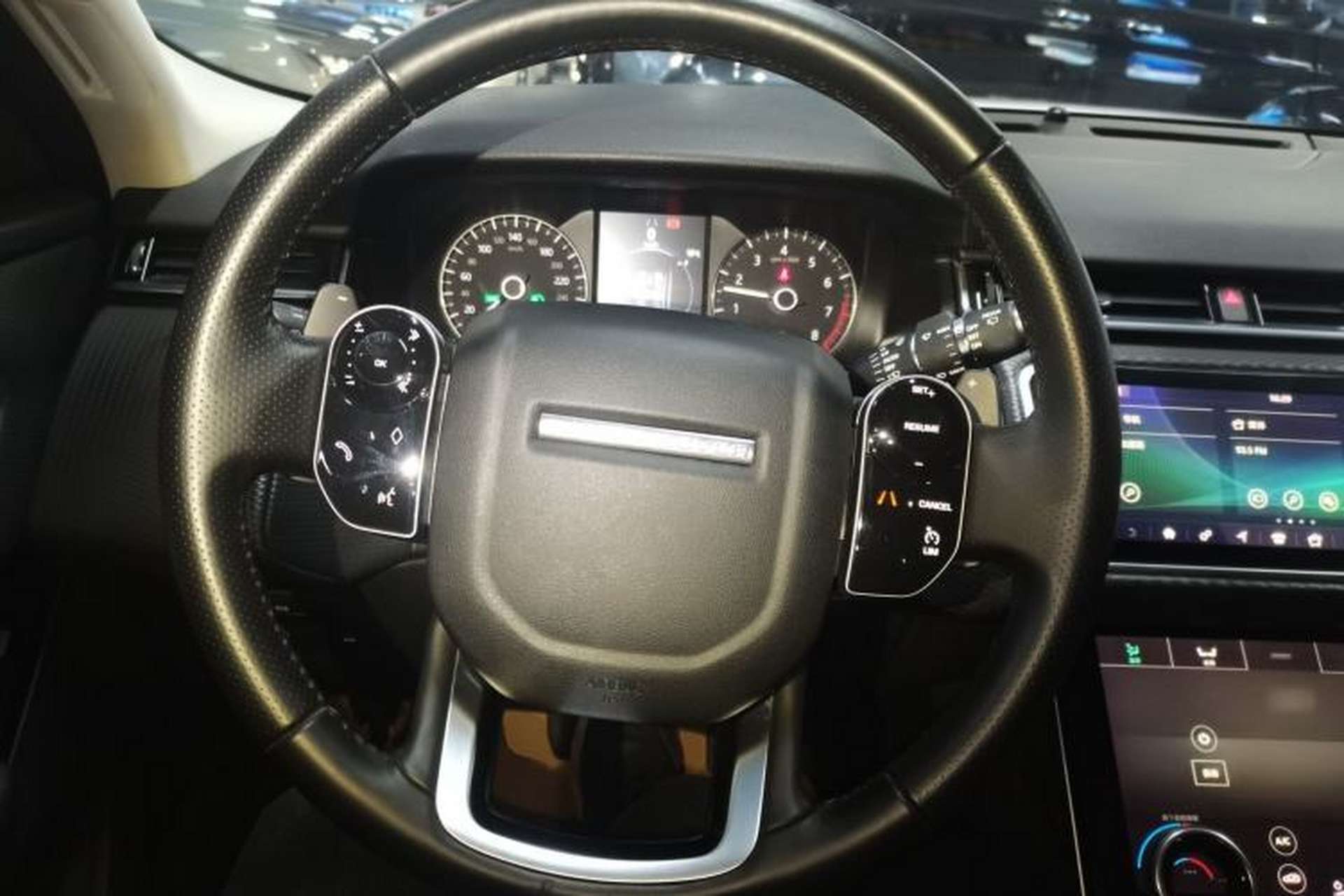 Used Land Rover Range Velar 2018 P300 S Steering Wheel