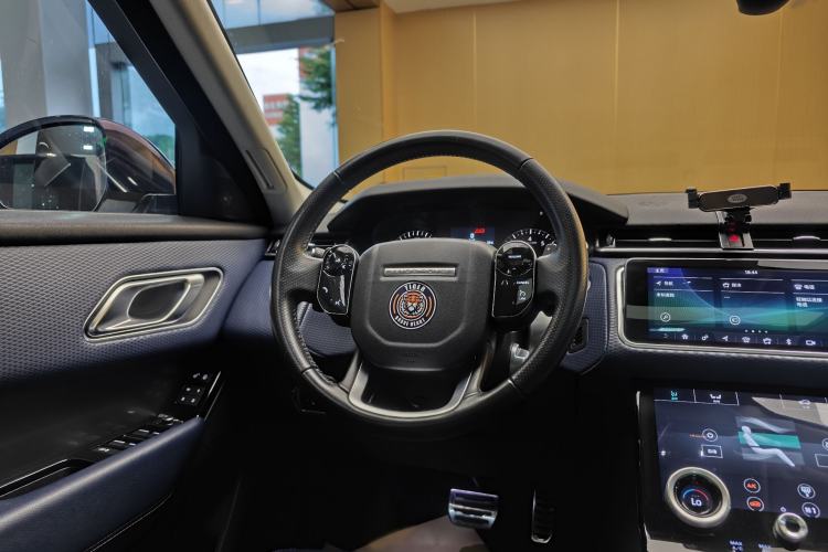 Used Land Rover Range Velar 2018 P250 S Steering Wheel