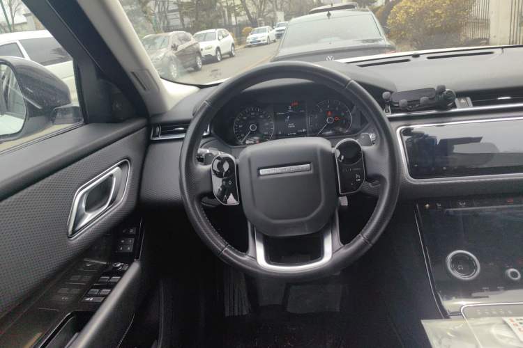 Used Land Rover Range Velar 2018 P250 S Steering Wheel