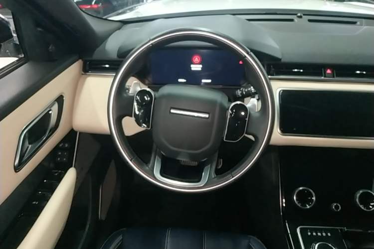 Used Land Rover Range Velar 2018 P380 R-DYNAMIC SE Steering Wheel