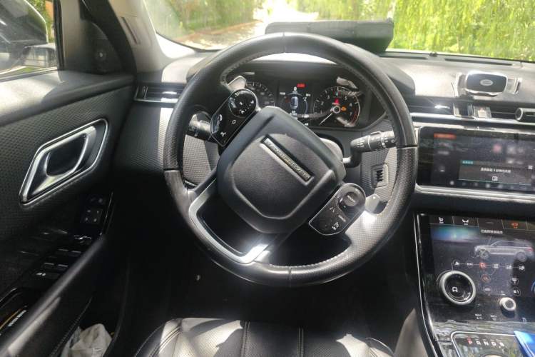 Used Land Rover Range Velar 2018 P250 S Steering Wheel