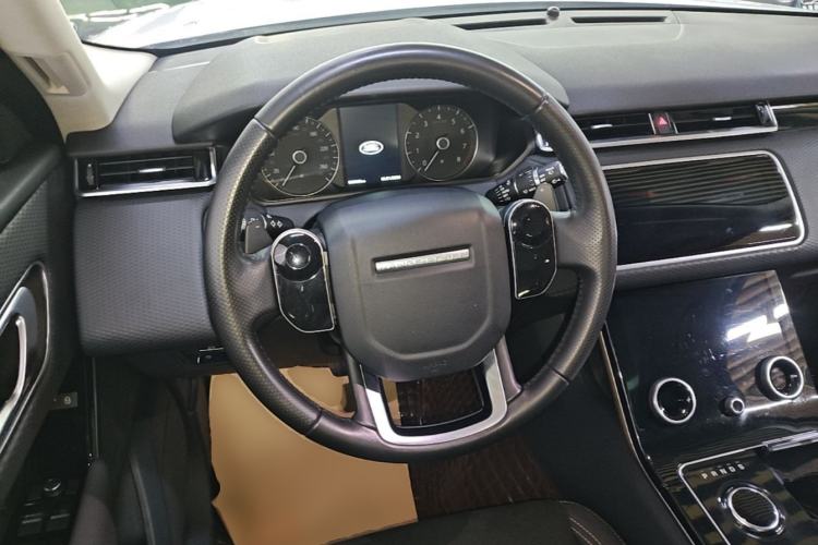 Used Land Rover Range Velar 2018 P250 S Steering Wheel
