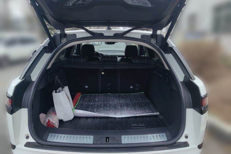 Used Land Rover Range Velar 2018 P250 S Trunk