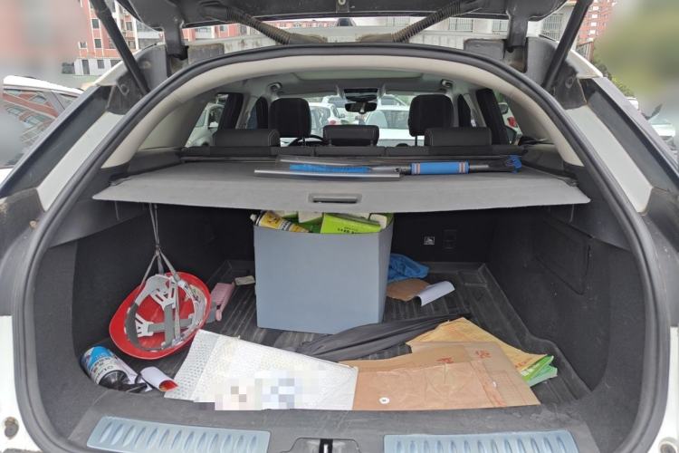 Used Land Rover Range Velar 2018 P250 S Trunk