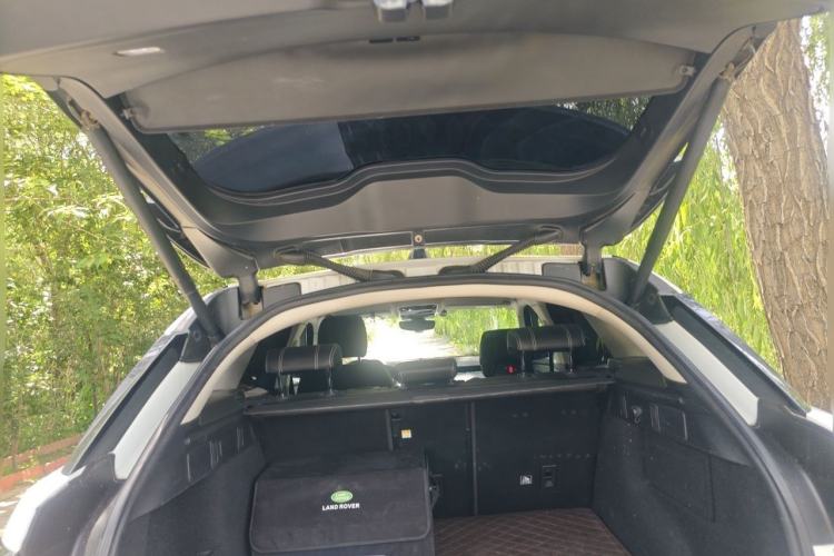 Used Land Rover Range Velar 2018 P250 S Trunk